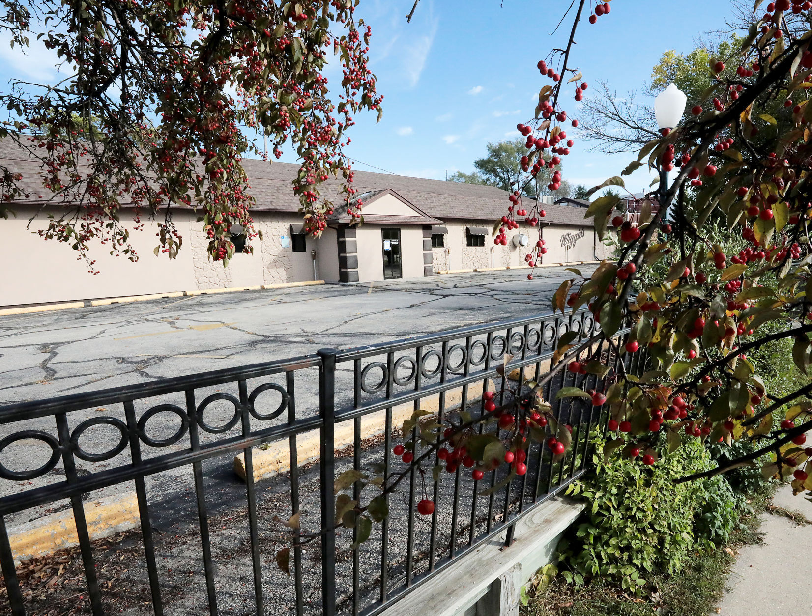 Wiggie's Bar property